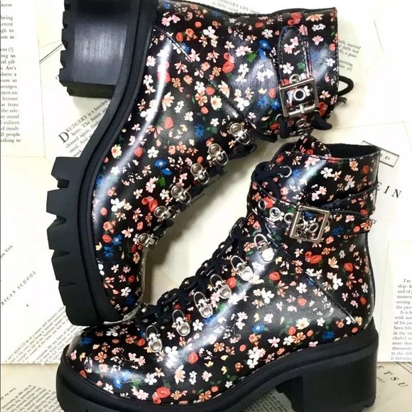 Jeffrey Campbell Combat Boot Black Floral Leather - Picture 2 of 7